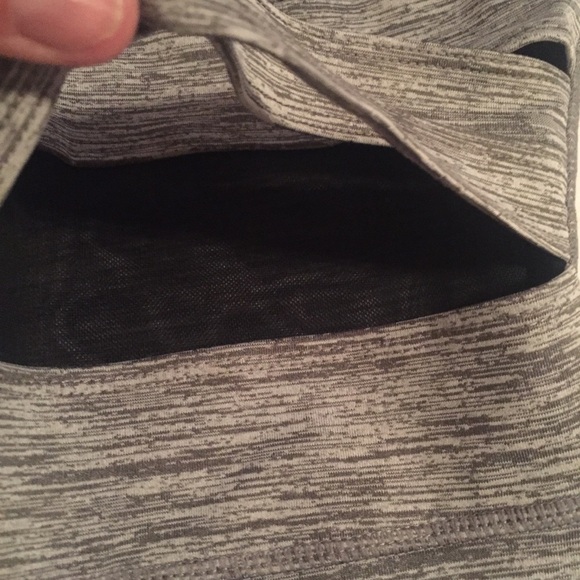 Cloud Chaser Leggings with Slit Cutouts on legs! Cute! Gray Vented Medium Yoga - Picture 4 of 7